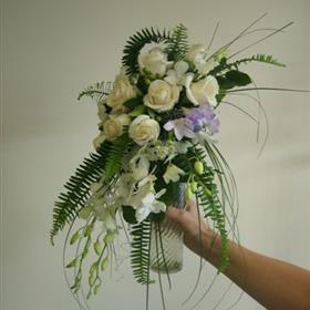 fwthumbwedding_bouquet_3.jpg